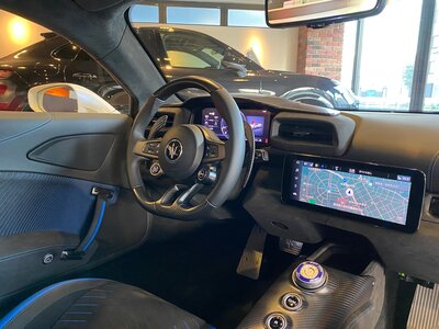 صورة 28 لـ 2022 Maserati MC20