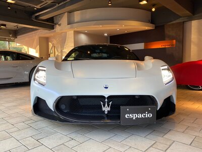 صورة 52 لـ 2022 Maserati MC20