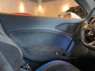 صورة 44 لـ 2022 Maserati MC20