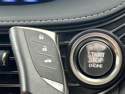 2020 Lexus LS photo 8