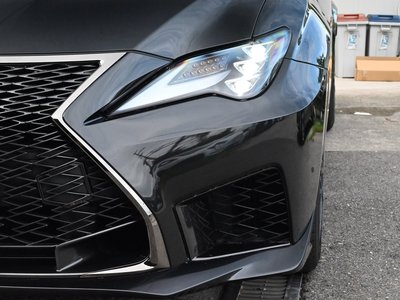 2023 Lexus RC F thumbnail 18