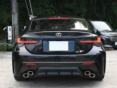 2023 Lexus RC F thumbnail 19