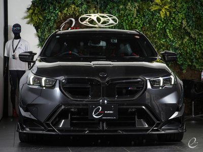 2025 BMW M5 TOURING photo 41