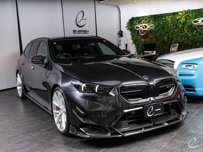 2025 BMW M5 TOURING photo 78