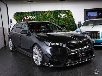 2025 BMW M5 TOURING photo 38