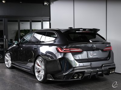 2025 BMW M5 TOURING photo 54