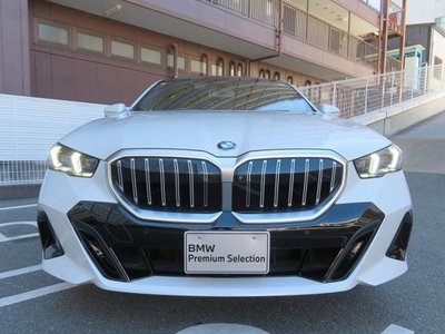 صورة مصغرة 42 لـ 2024 BMW 5 SERIES