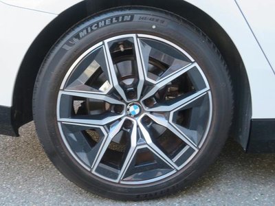 صورة مصغرة 59 لـ 2024 BMW 5 SERIES