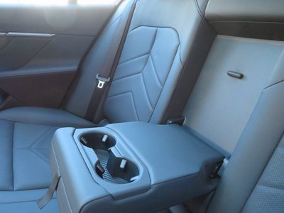 صورة مصغرة 40 لـ 2024 BMW 5 SERIES