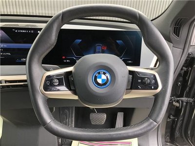 2022 BMW IX — миниатюра 9