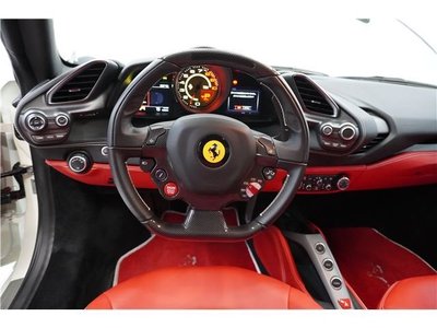صورة مصغرة 11 لـ 2018 Ferrari 488 SPIDER
