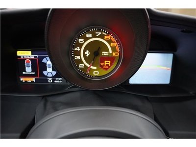 صورة مصغرة 14 لـ 2018 Ferrari 488 SPIDER