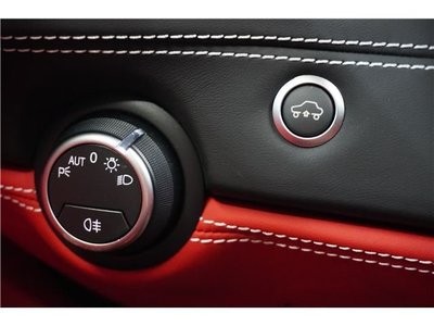 صورة مصغرة 18 لـ 2018 Ferrari 488 SPIDER