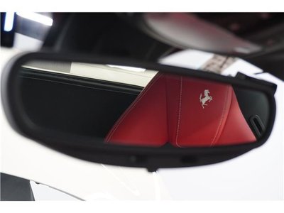 صورة مصغرة 40 لـ 2018 Ferrari 488 SPIDER