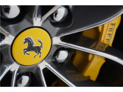 صورة مصغرة 31 لـ 2018 Ferrari 488 SPIDER
