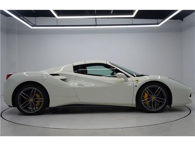 صورة مصغرة 5 لـ 2018 Ferrari 488 SPIDER