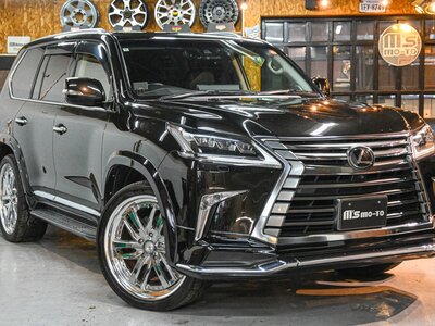 2016 Lexus LX — фото 3