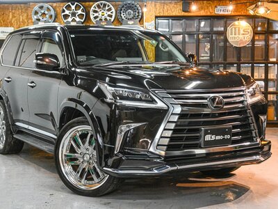 2016 Lexus LX — фото 1