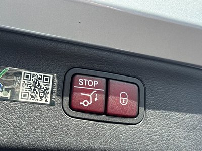 2024 Mercedes-BENZ EQS thumbnail 17