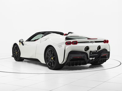 صورة 7 لـ 2023 Ferrari SF90 SPIDER