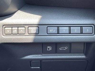2025 Lexus LBX 缩略图 18