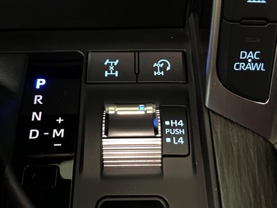 2023 Toyota LAND CRUISER 300 thumbnail 62