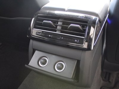 2025 AUDI A8 thumbnail 42
