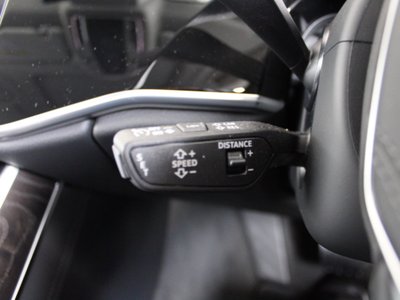 2025 AUDI A8 thumbnail 67
