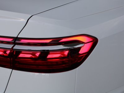 2025 AUDI A8 thumbnail 128
