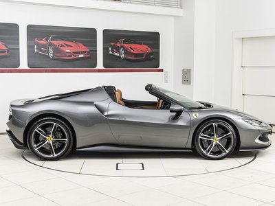 2023 Ferrari 296 GTS — фото 5