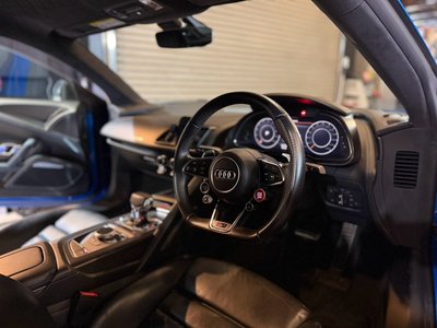 2017 AUDI R8 thumbnail 40