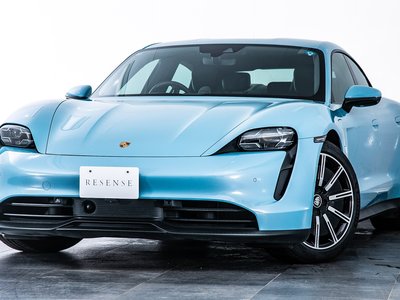 2021 Porsche TAYCAN photo 10