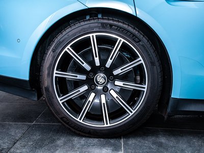 2021 Porsche TAYCAN thumbnail 38