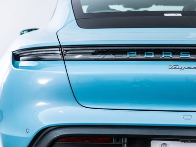 2021 Porsche TAYCAN thumbnail 29