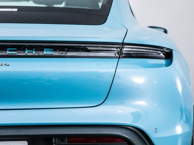 2021 Porsche TAYCAN thumbnail 30