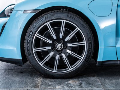 2021 Porsche TAYCAN thumbnail 35