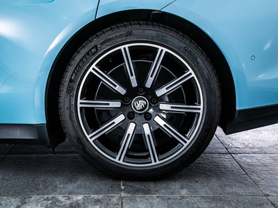 2021 Porsche TAYCAN thumbnail 36