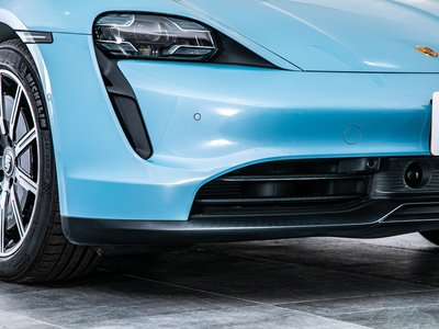 2021 Porsche TAYCAN thumbnail 23