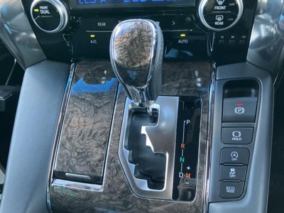 صورة 20 لـ 2020 Toyota ALPHARD
