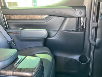 صورة 25 لـ 2020 Toyota ALPHARD