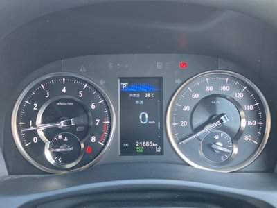 صورة 15 لـ 2020 Toyota ALPHARD