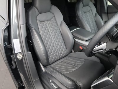 2024 AUDI Q7 photo 2