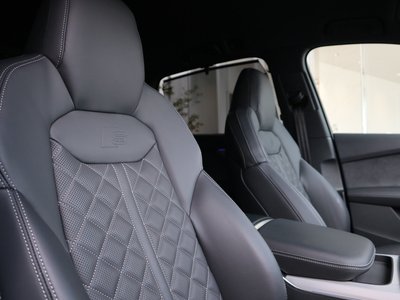 2024 AUDI Q7 photo 3