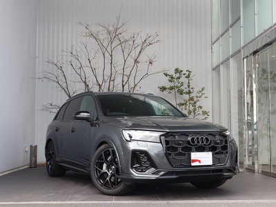 2024 AUDI Q7 photo 1