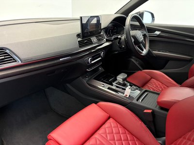 صورة 10 لـ 2023 AUDI SQ5 SPORTBACK