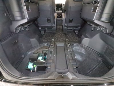 2023 Toyota ALPHARD — фото 21
