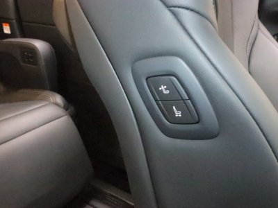 2023 Toyota ALPHARD — фото 8