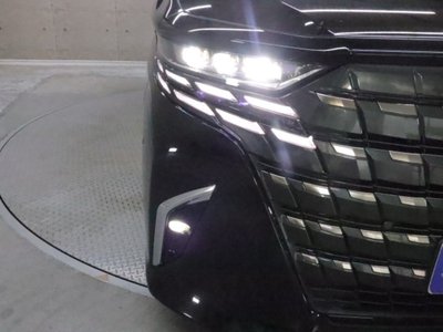 2023 Toyota ALPHARD — фото 48