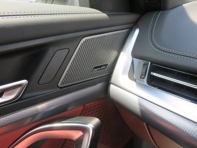 2026 BMW X1 photo 12