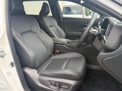 صورة 17 لـ 2025 Toyota CROWN ESTATE